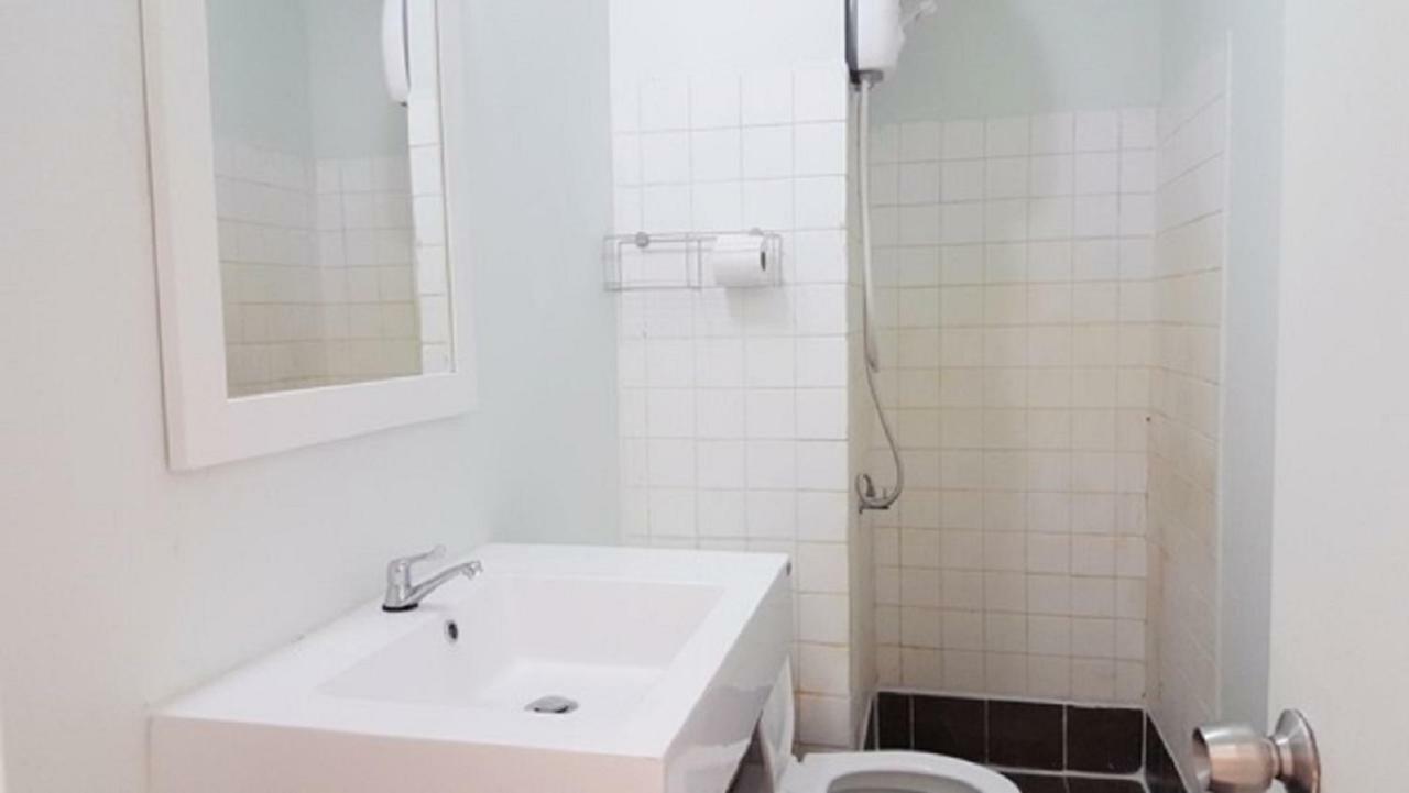Popular Condo C6 暖武里 外观 照片